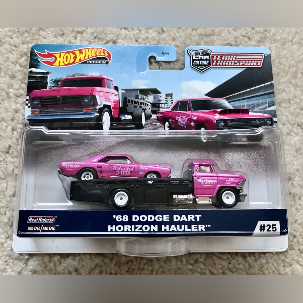 Hot Wheels Car Culture Team Transport '68 Dodge Dart Horizon Hauler #25